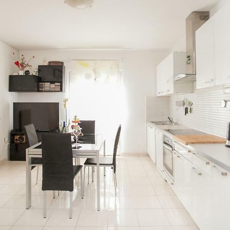 Apartment Nina , Bacvice Beach Split Exterior foto