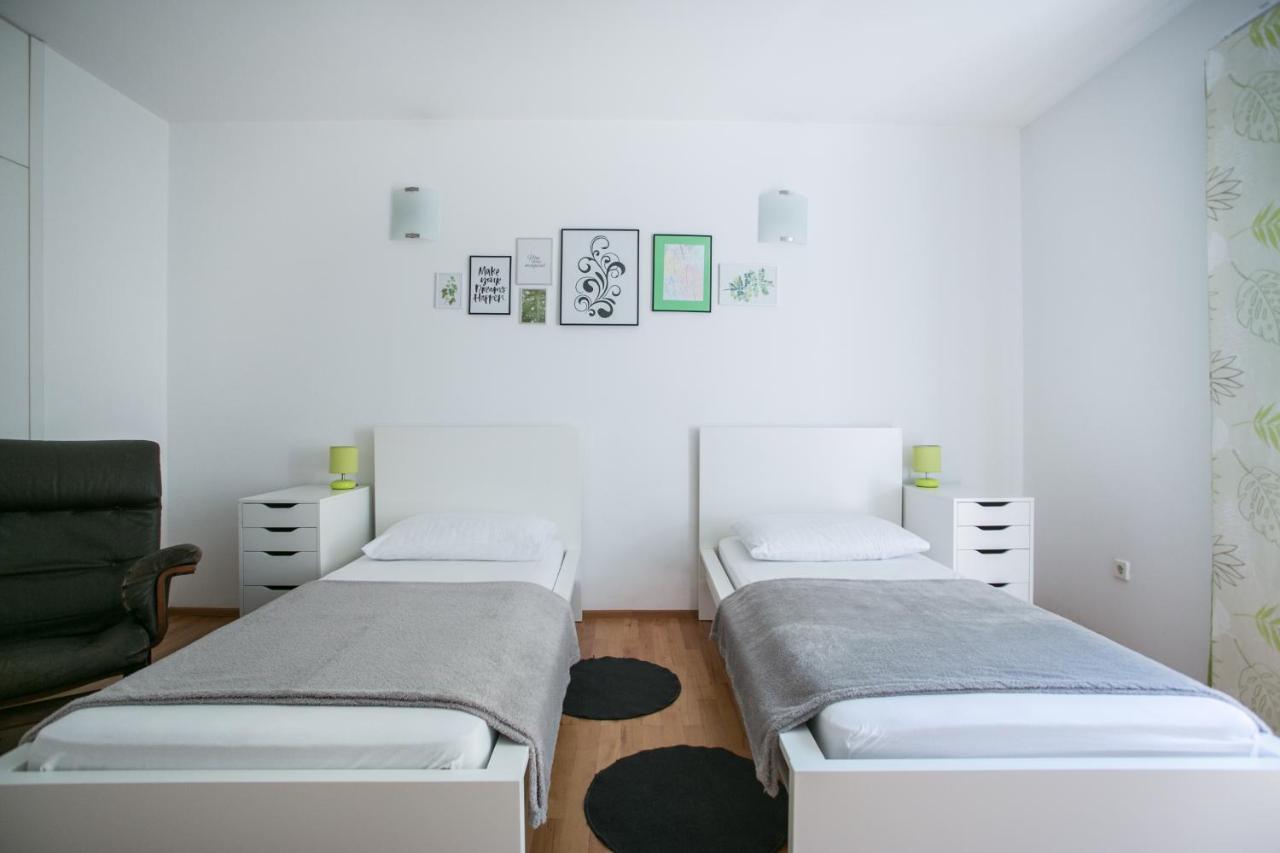 Apartment Nina , Bacvice Beach Split Exterior foto